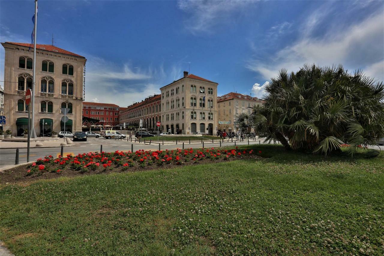 Luxury Apartment M&N In Split - Free Parking Exterior foto